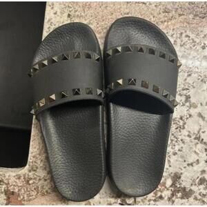 Valentino Garavani Rockstud Black Women’s Slides Size 35 US 4 Preowned